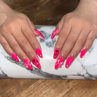 ネイル 美:LOVE Nail所属・Nail Lienのネイルデザイン