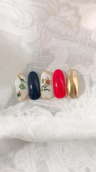 ネイル Lily Roseスタッフ一同のマツエク・マツパデザイン