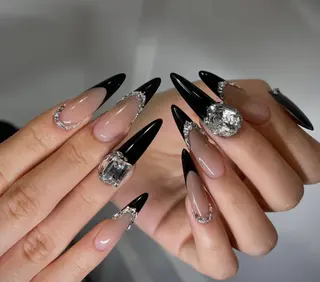 ネイル Miya🎀 nailのネイルデザイン