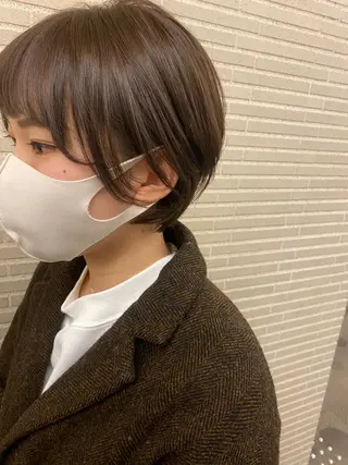 ショート カラー 駅チカ【ali'i】 アリイ花崎友美☘のヘアスタイル
