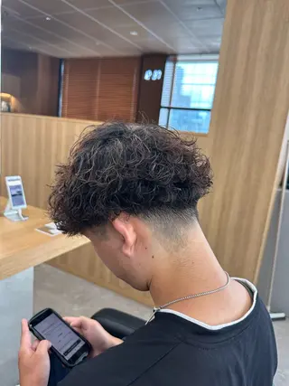 ショート パーマ メンズ 【メンズ特化】 サエキカズマのヘアスタイル