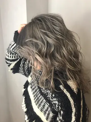 ロング カラー L’atelier BROCANTE （ラトリエ　ブロカント）所属・BROCANTE立川 karasawa.nのヘアスタイル