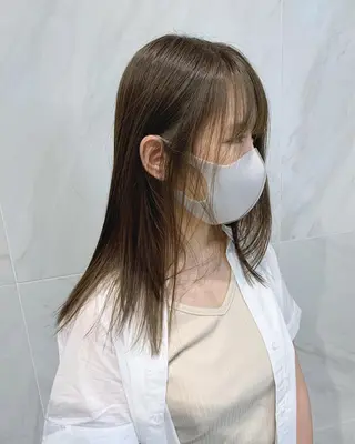 セミロング カラー TENELE所属・チバ タクミのヘアスタイル