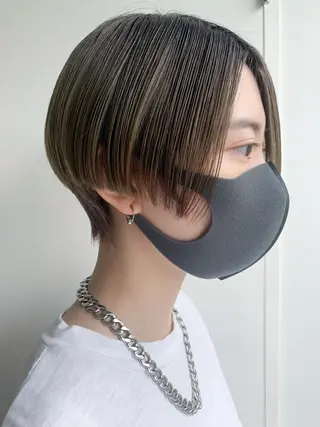 ショート nuu所属・💜ショート💜 ウルフ、ボブ二色亜美のヘアスタイル