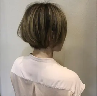 ミディアム 原宿PART2 美容室・ネイルサロン所属・岩橋 静香のヘアスタイル