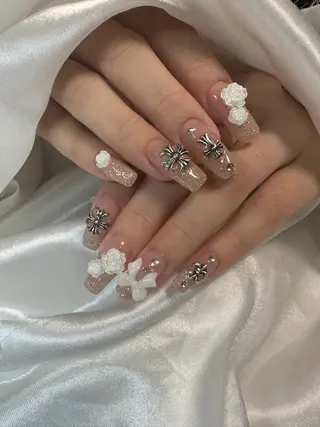 ネイル Moon  Nail /栄　大須のネイルデザイン