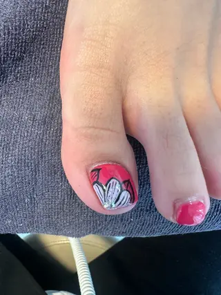 ネイル リリーズネイル＆カフェ所属・リリーズネイル 石河のネイルデザイン