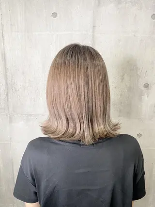 ミディアム supbytomee所属・カラー特化型サロン #SUP.のヘアスタイル