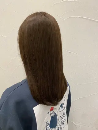 セミロング カラー Ash中目黒店 榊間茜のヘアスタイル