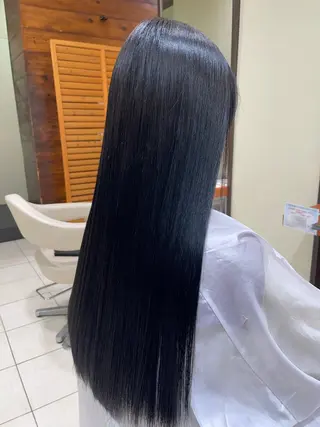 ロング カネヒラ リョウスケのヘアスタイル