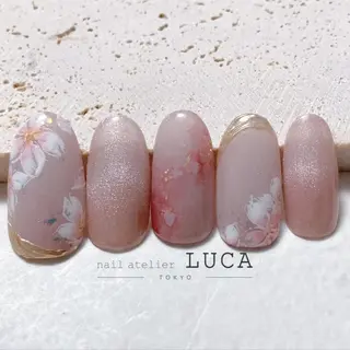 ネイル ネイルアトリエルカ スタッフのネイルデザイン