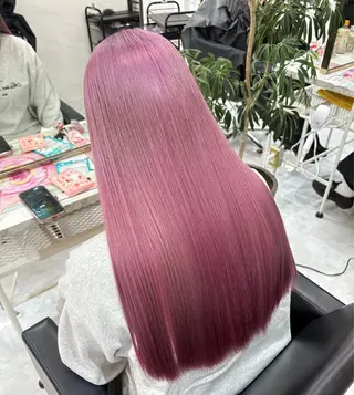 ロング 💎艶々ハイトーン MOE💍🤍のヘアスタイル