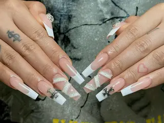 ネイル Julli ジュリのネイルデザイン