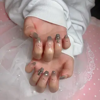ネイル Fairyフェアリーネイルサロン所属・Nail Hibi サロンのネイルデザイン
