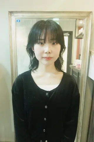 ミディアム ぱる/透明感カラー パーマ/カットのヘアスタイル