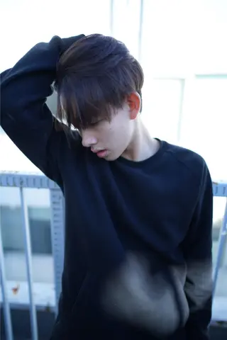 ミディアム カラー パーマ ヘアアレンジ メンズ キッズ ネイル マツエク・マツパ premier modelsのヘアスタイル