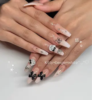 ネイル .*･ﾟCHAM NAIL✧︎*。のネイルデザイン