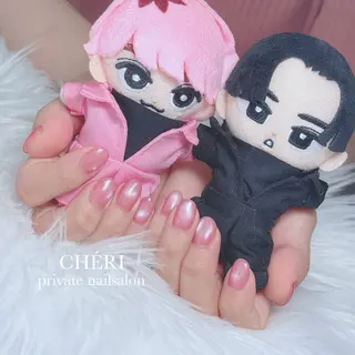 ネイル CHÉRI .のネイルデザイン