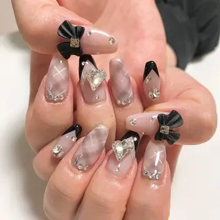 ネイル Blomeel Nailのネイルデザイン