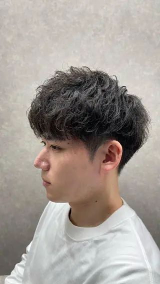 ショート パーマ メンズ GO TODAYシェアサロン大名店所属・濵武 尚人のヘアスタイル