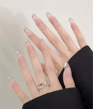 ネイル ロ テイネイのネイルデザイン