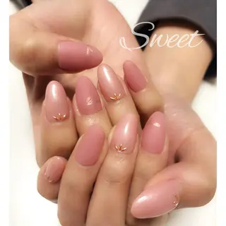 ネイル sweet 仲野陽子のネイルデザイン