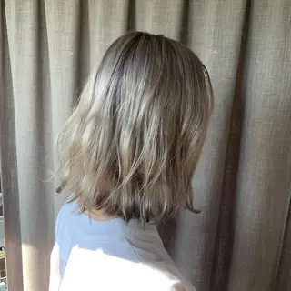 ミディアム カラー 🌈ディレクター🌈 徳松優希のヘアスタイル