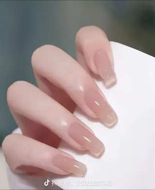 ネイル 石井 百合のネイルデザイン