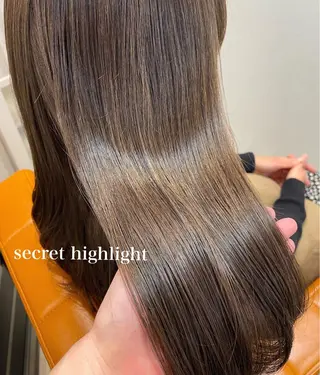 ロング 小松崎 結花のヘアスタイル