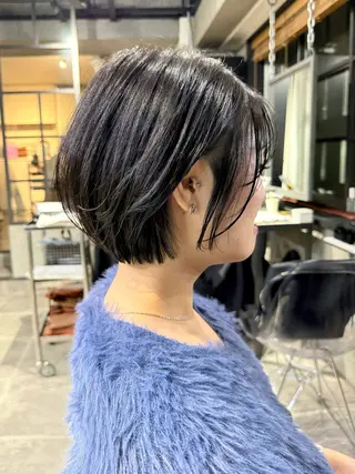 ショート カラー LeAng所属・佐伯 桃のヘアスタイル