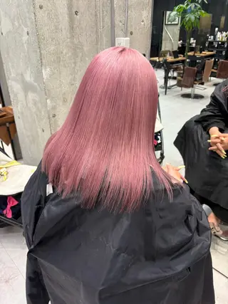 ロング カラー KAEDE🌺Wカ ラー/ホワイトカラーのヘアスタイル