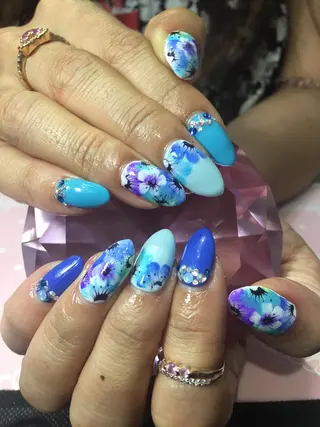 ネイル ネイルサロン Sweetのネイルデザイン