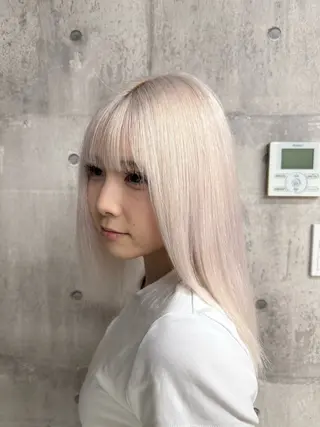 ミディアム カラー ハイトーン特化/ 複雑履歴修正/拓真のヘアスタイル