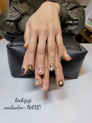 ネイル Salon-NAKO 🐷shirai🐷のネイルデザイン