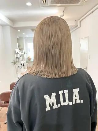 ミディアム カラー 🩷当日予約も大歓迎 🩷のヘアスタイル