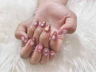 ミディアム Hanaai Salon新宿店のネイルデザイン