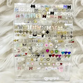 ネイル Nail&eye Belire 新宿のネイルデザイン