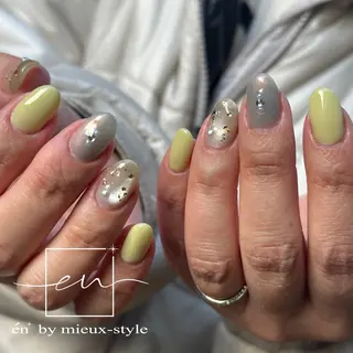 ネイル mieux-myu /立川nuanceのネイルデザイン