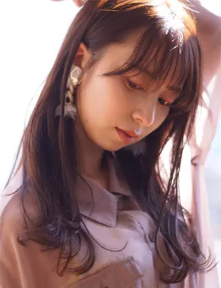 ロング カラー ヘアー.ネイル二刀流 misa🫧のヘアスタイル