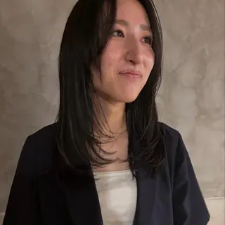 セミロング カラー niche(ニーチェ)所属・落合 優樹のヘアスタイル