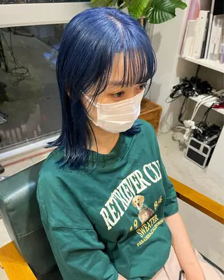 ミディアム カラー 鈴木 美紅のヘアスタイル