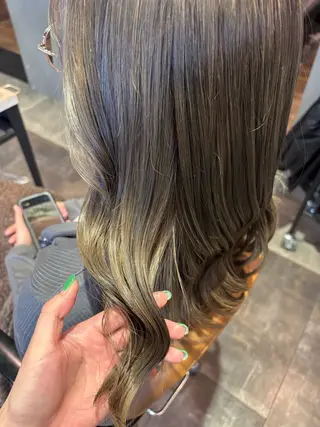 ロング 古田 穂香/似合わせカラーのヘアスタイル