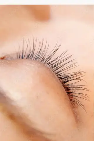 マツエク・マツパ ベルフルール西18丁目店所属・ﾍﾞﾙﾌﾙｰﾙ西18 𝓨𝓾𝓴𝓪🍓のマツエク・マツパデザイン