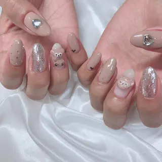 ネイル 西岡 杏のネイルデザイン