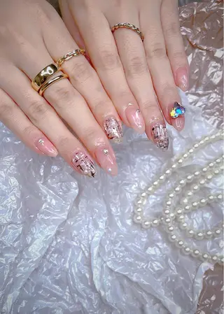 ミディアム めぐみのネイルサロン 惠のネイルデザイン