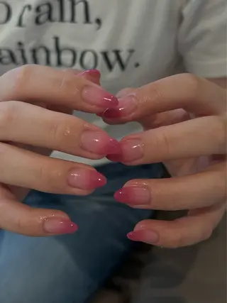 ネイル DEEokazaki momonaのネイルデザイン