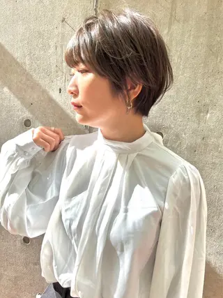 ショート 中野 栞里のヘアスタイル