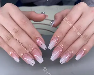 ネイル 神田 ココナッツのネイルデザイン