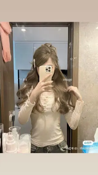 カラー 透ける透明感カラー 🤍anju🎀のヘアスタイル