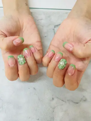 ネイル Odon Beauty  nail  salon所属・VIP TRENDYのネイルデザイン